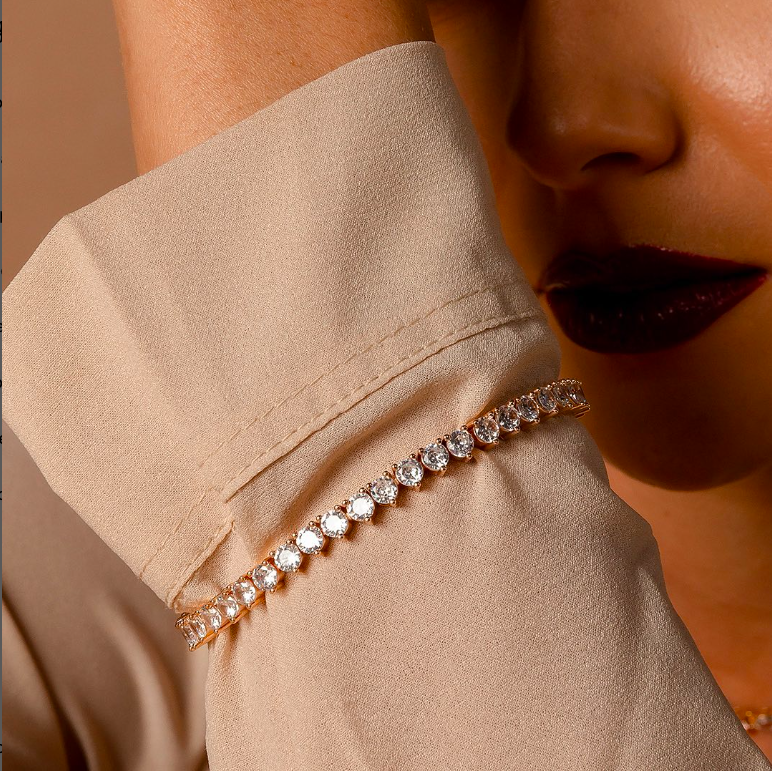 Diamond Tennis Bracelet in Gold