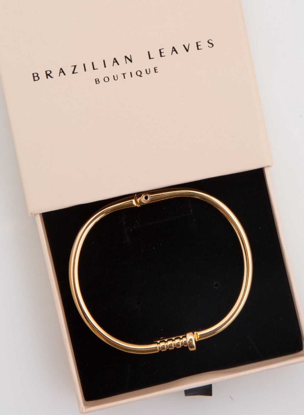 Tiffany. Inspo Bangle in 18k Gold Plated