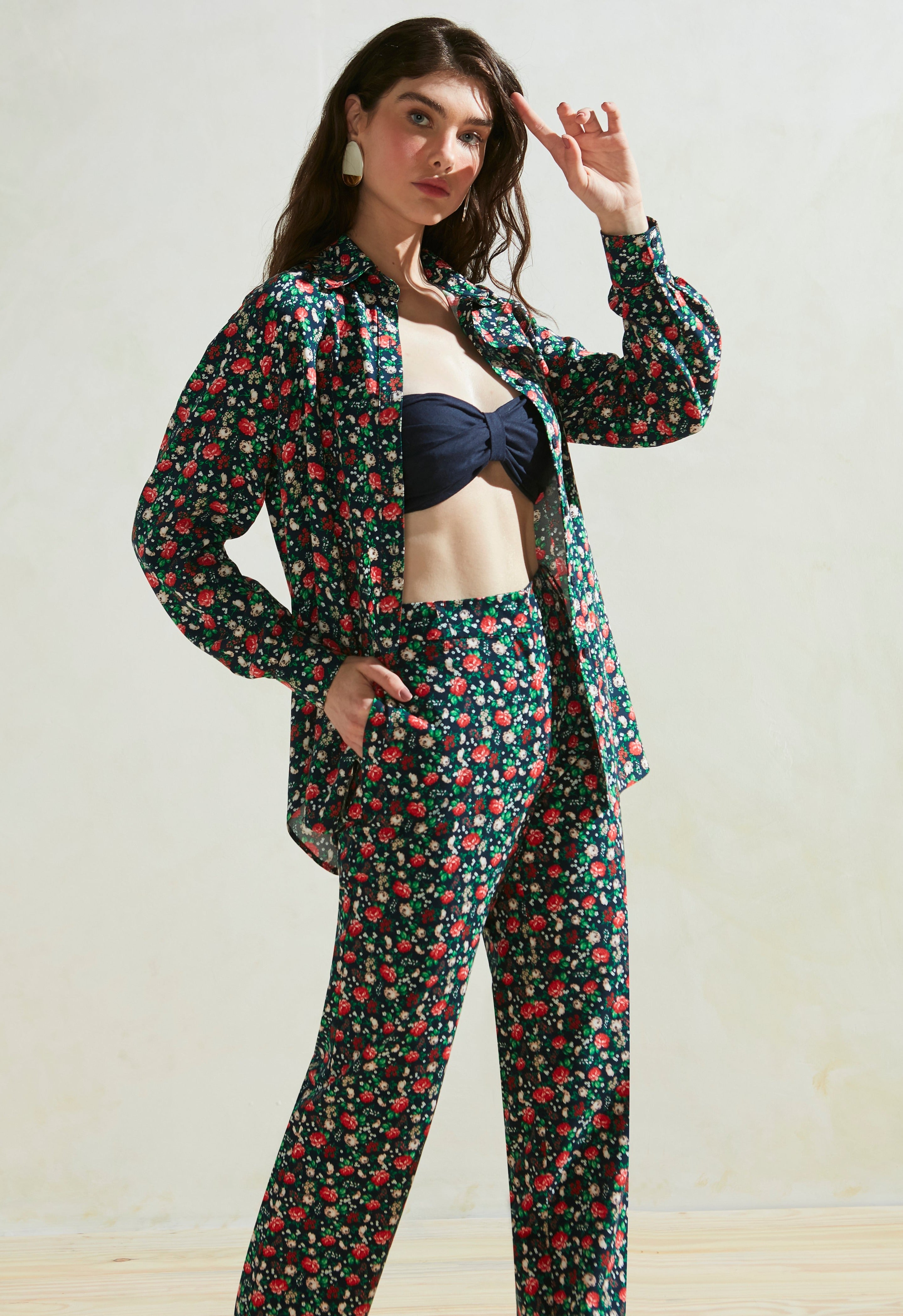 Larissa Shirt in Navy