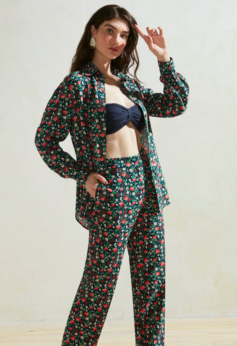 Larissa Shirt in Navy