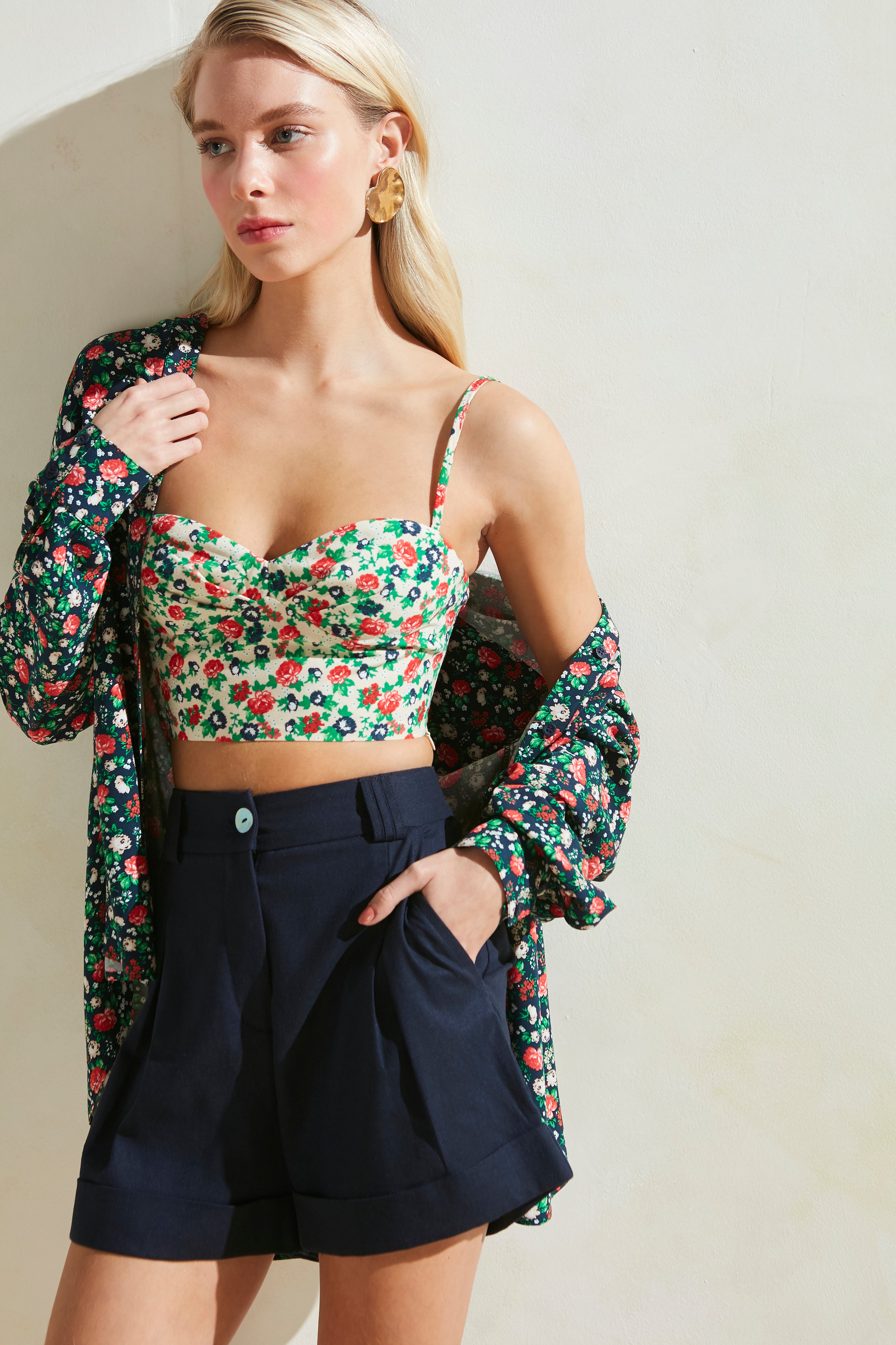 Larissa Shirt in Navy