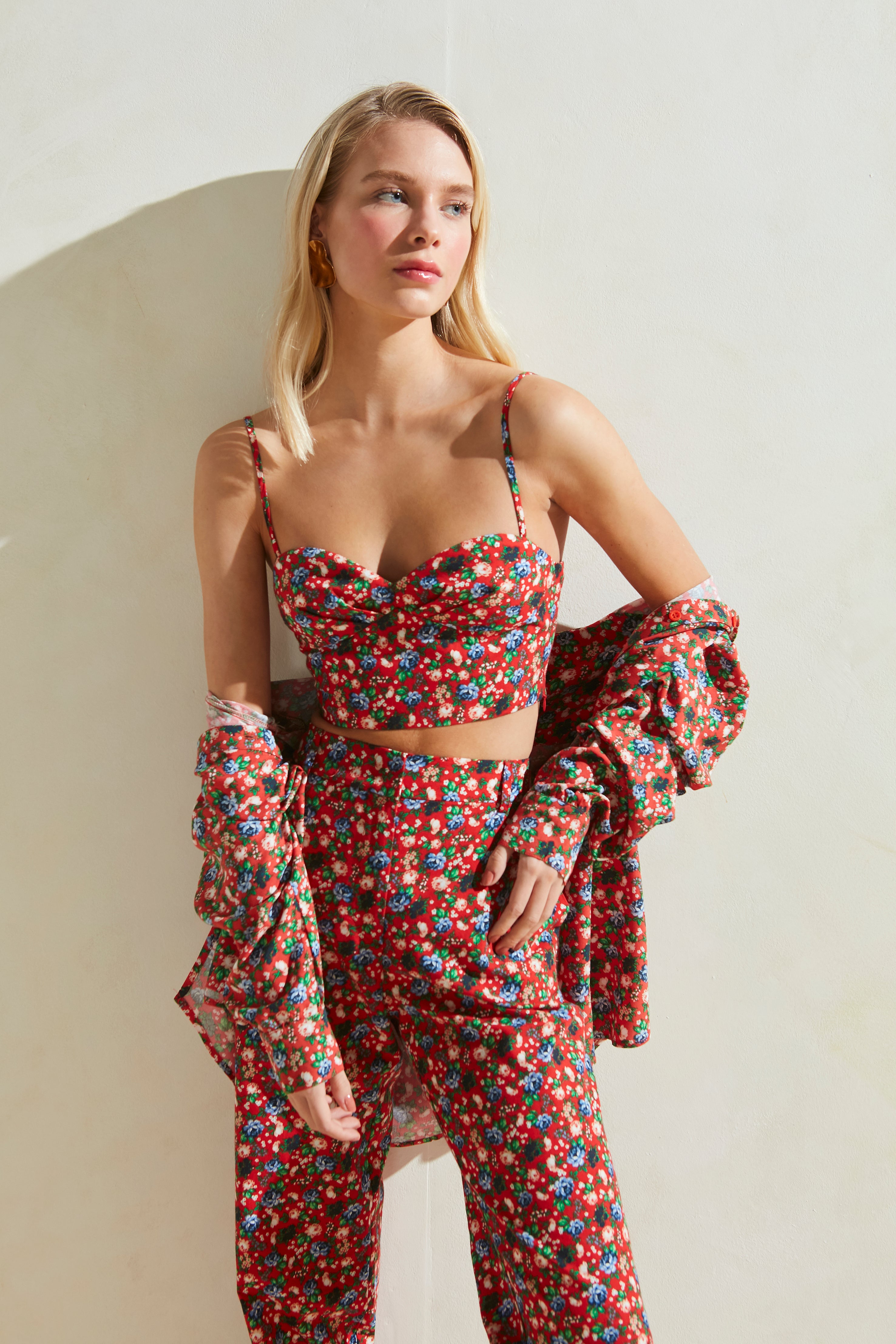 Larissa Shirt in Red