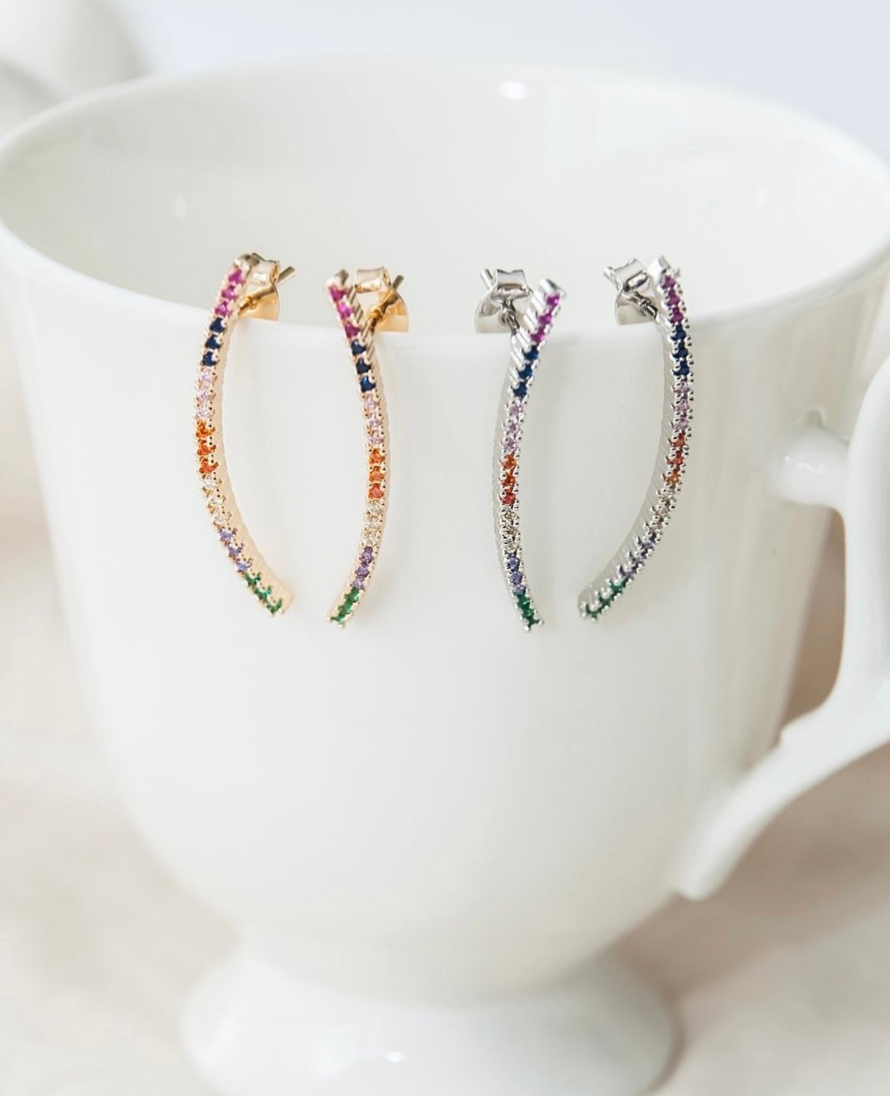 Multicolor Crawler Stud Earring