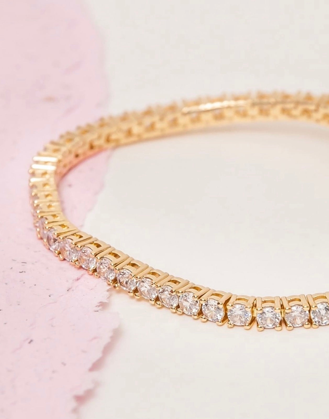 Diamond Tennis Bracelet in Gold