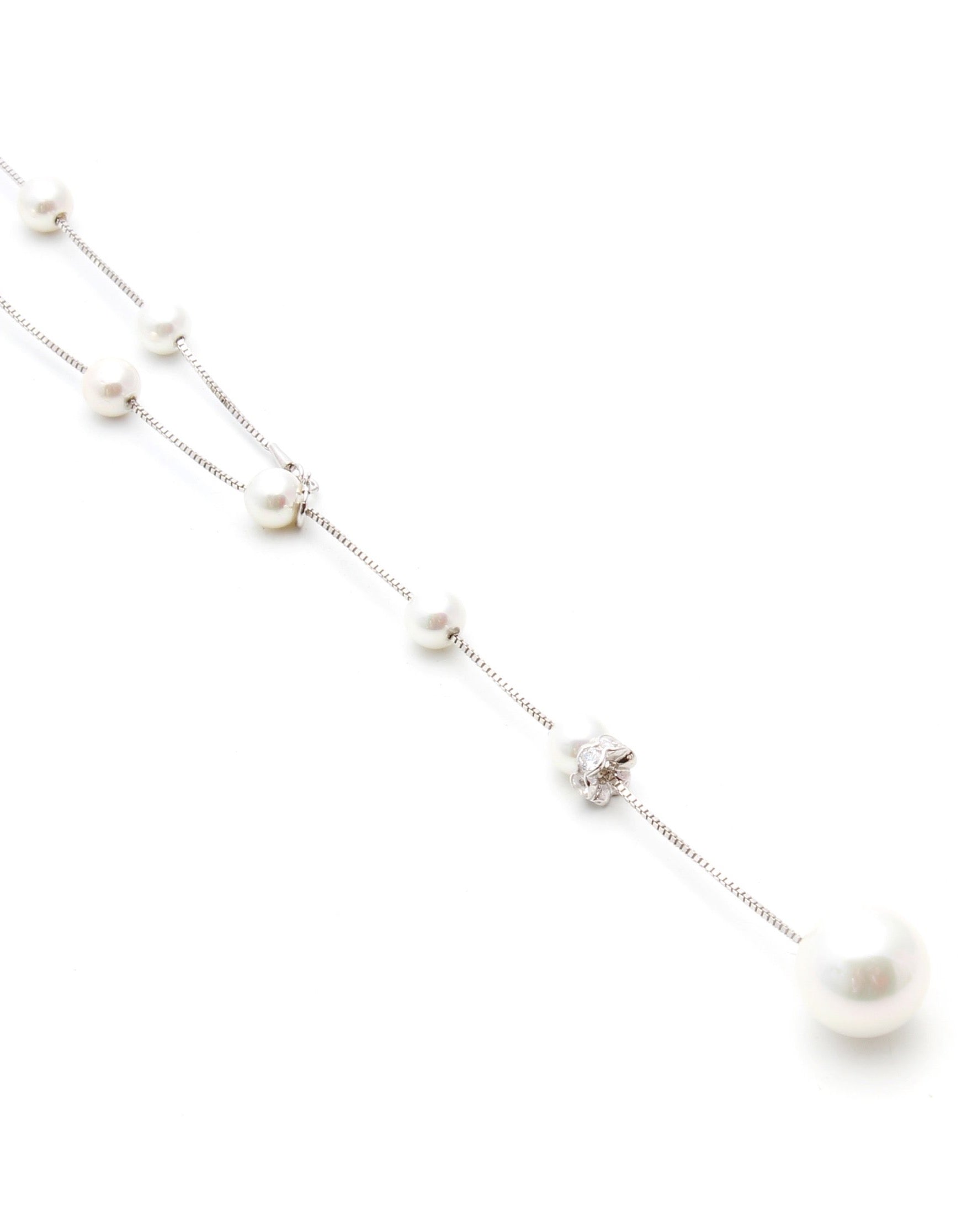 Versatile Pearl Necklace in 925 Silver