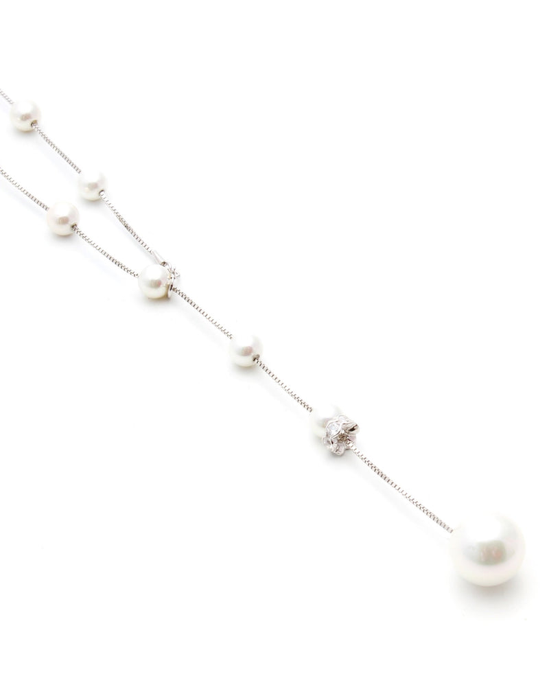Versatile Pearl Necklace in 925 Silver