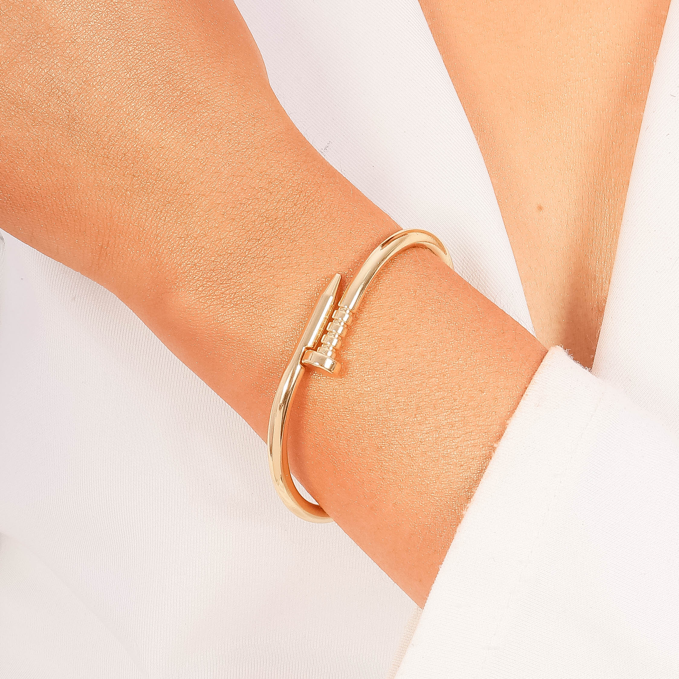 Tiffany bracelet nail on sale